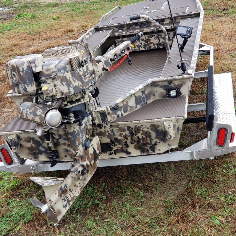 Custom Mud Boats Mud Boats Midwest Tough Gale Marine