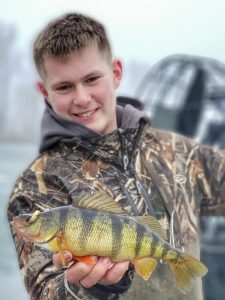 Mark with fish